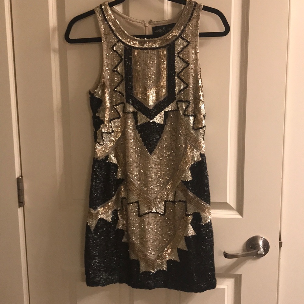 Needle and Thread Dress. NWT. Size 4.